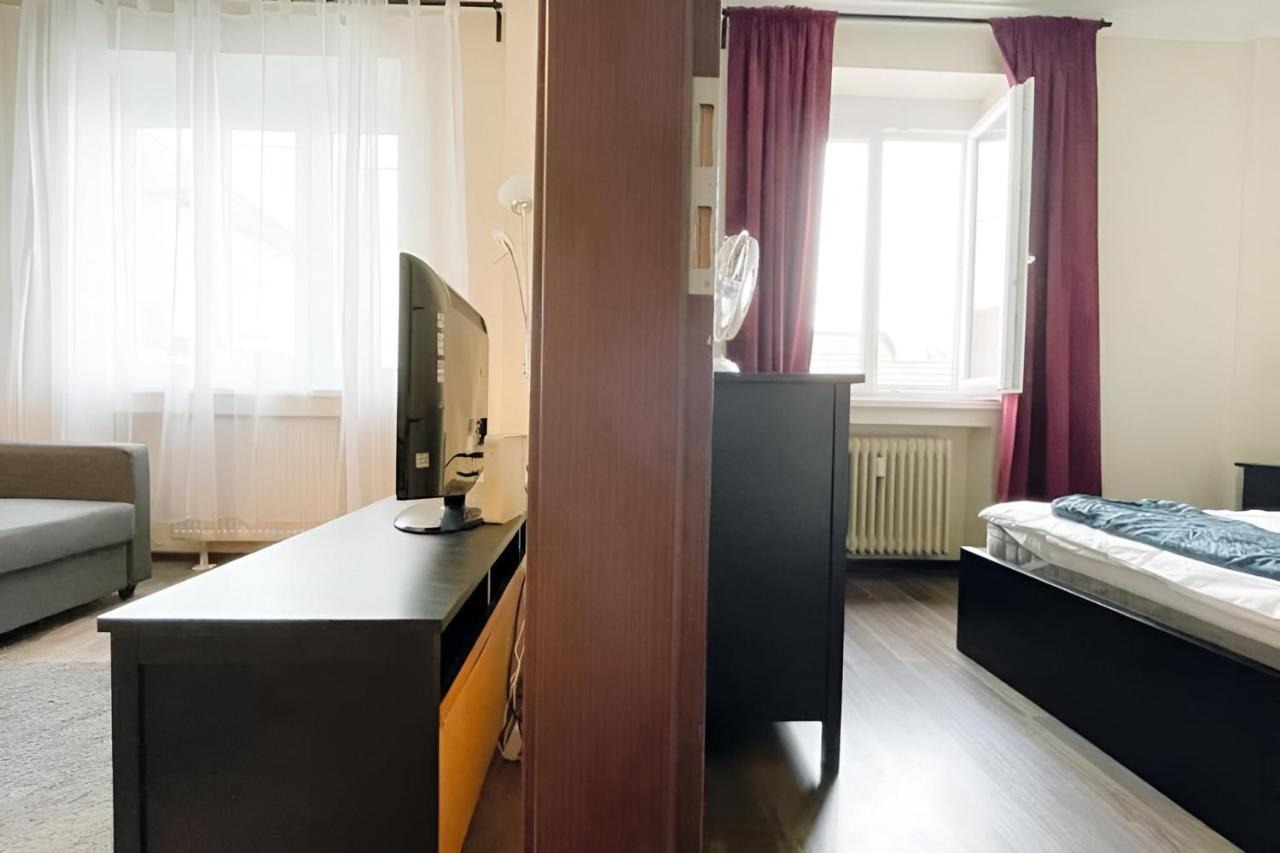 City Center Apartment In Middle Of Bratislava Exterior foto